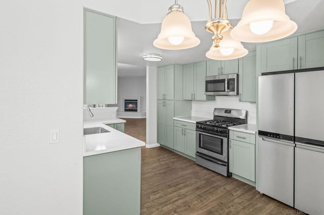 16458 Avenida Venusto C C, San Diego, CA 92128