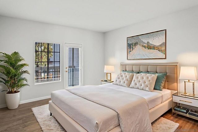 16458 Avenida Venusto C C, San Diego, CA 92128