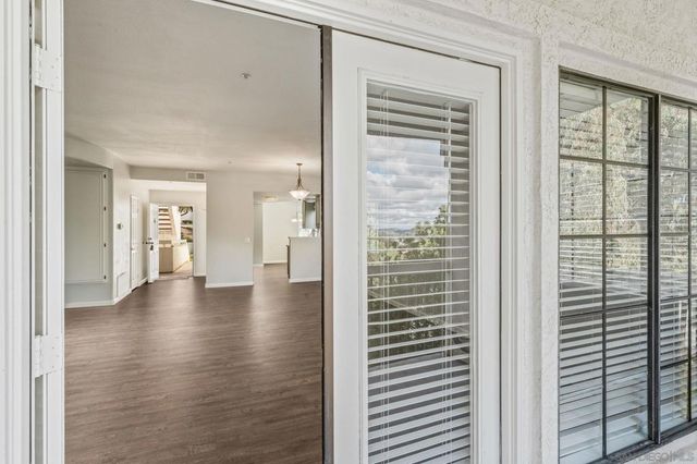 16458 Avenida Venusto C C, San Diego, CA 92128