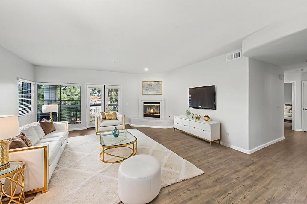 16458 Avenida Venusto C C, San Diego, CA 92128