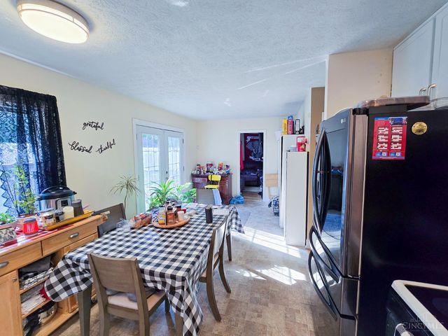 6725 Oakland Road, Goshen Twp, OH 45140