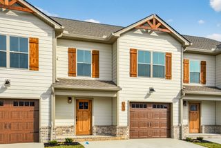 1198 Malinda Ln # 40, Greenbrier, TN 37073