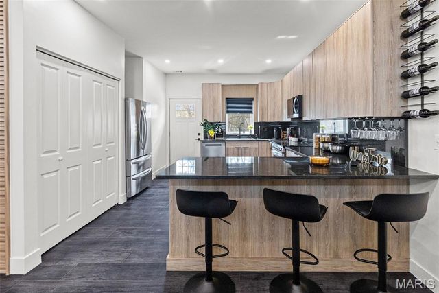 55 Dell Avenue, East Alton, IL 62024