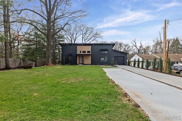 55 Dell Avenue, East Alton, IL 62024