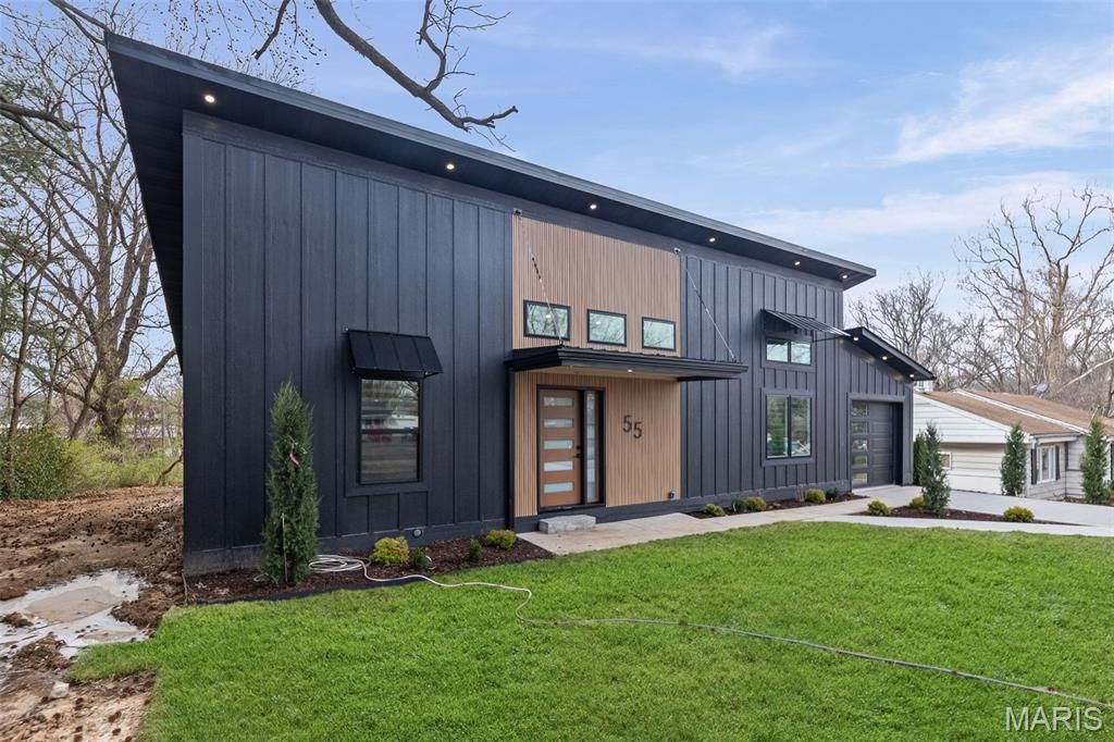 55 Dell Avenue, East Alton, IL 62024