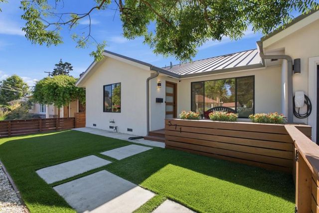 571 Anza Street, Mountain View, CA 94041