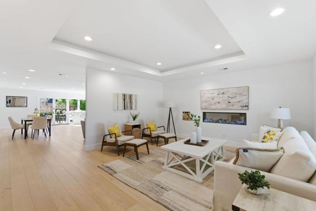 571 Anza Street, Mountain View, CA 94041