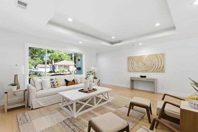 571 Anza Street, Mountain View, CA 94041