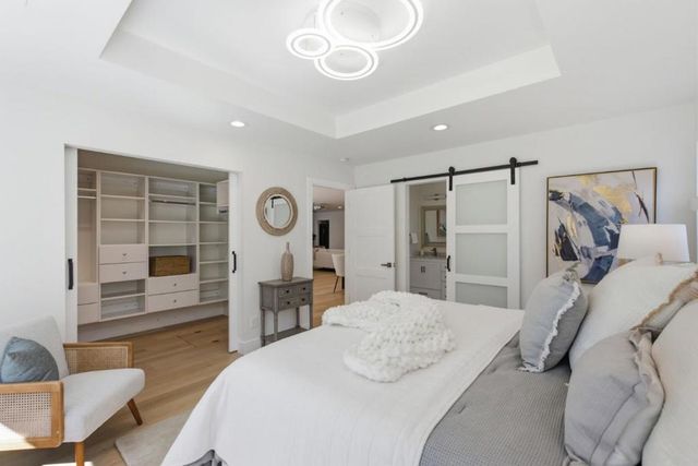 571 Anza Street, Mountain View, CA 94041