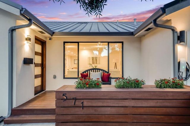 571 Anza Street, Mountain View, CA 94041