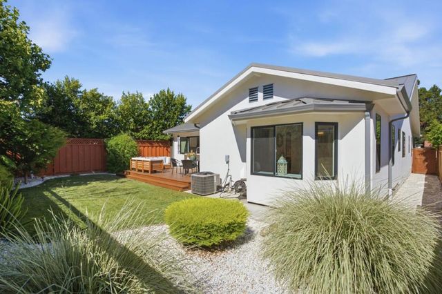571 Anza Street, Mountain View, CA 94041