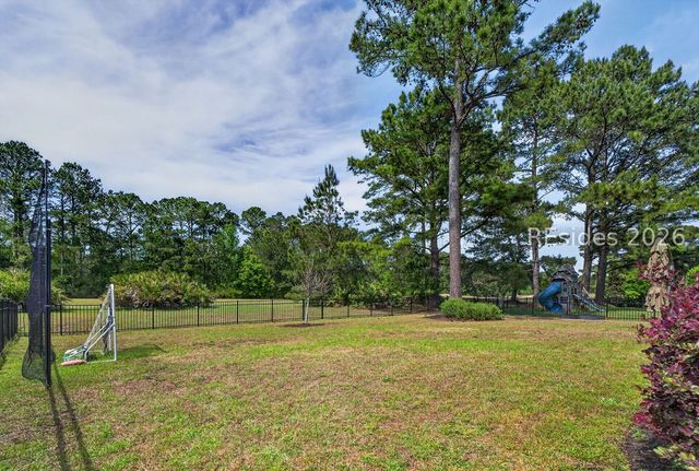 117 Pinecrest Cir, Bluffton, SC 29910