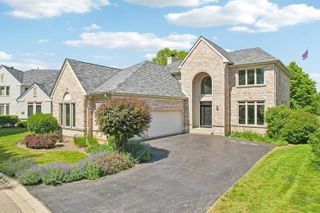 42 Holabird Loop, Highwood, IL 60040