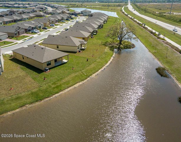 1863 Farmhouse Road SE, Palm Bay, FL 32909