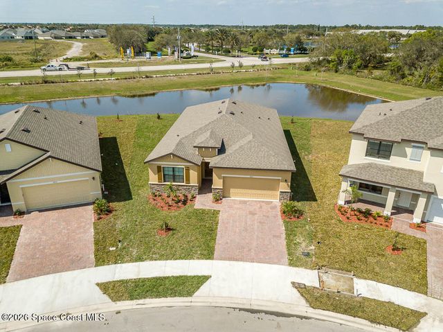 1863 Farmhouse Road SE, Palm Bay, FL 32909