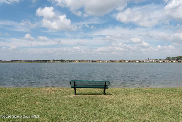 1863 Farmhouse Road SE, Palm Bay, FL 32909