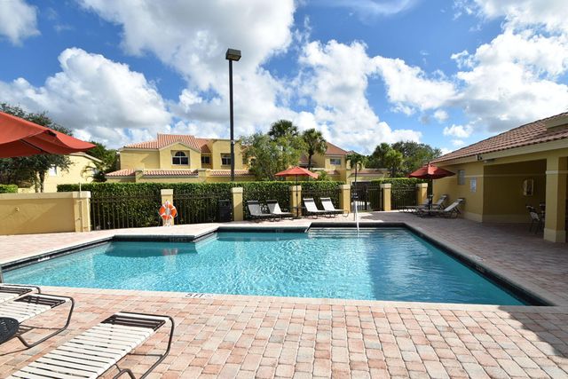 20491 Vía Marisa, Boca Raton, FL 33498