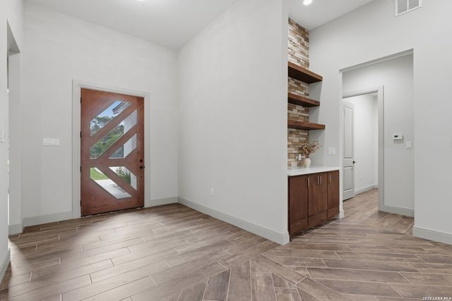 6118 Tanglewood, Spring Branch, TX 78070