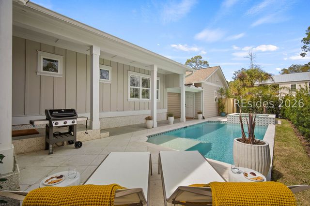 5778 Yaupon Rd, Bluffton, SC 29910