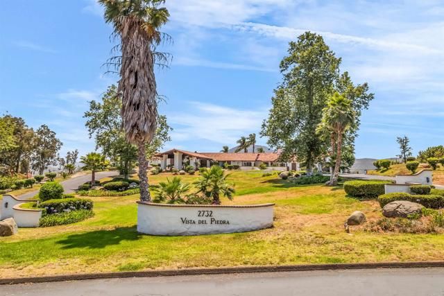 2732 Vista Del Piedra, Jamul, CA 91935