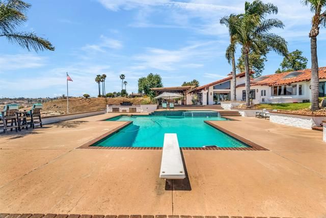 2732 Vista Del Piedra, Jamul, CA 91935