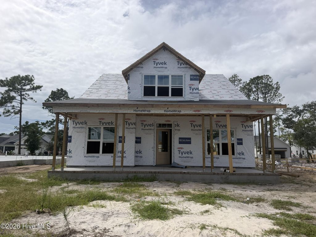 2422 Lake Ridge Drive, Southport, NC 28461