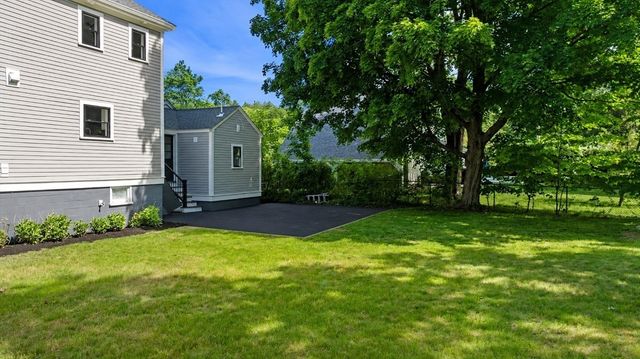 95 Greenwood Avenue, Wakefield, MA 01880