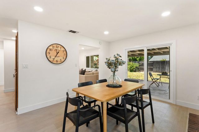 3908 Westporter Dr, Sacramento, CA 95826