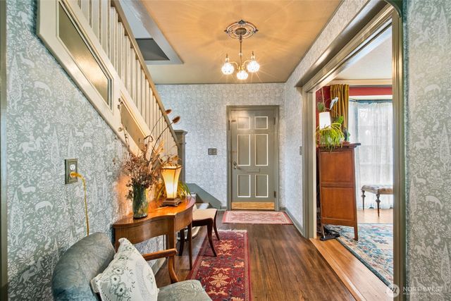 914 F Street, Centralia, WA 98531