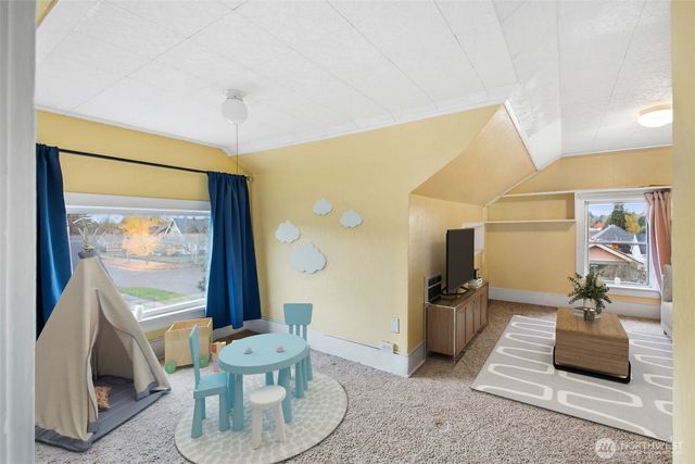 914 F Street, Centralia, WA 98531