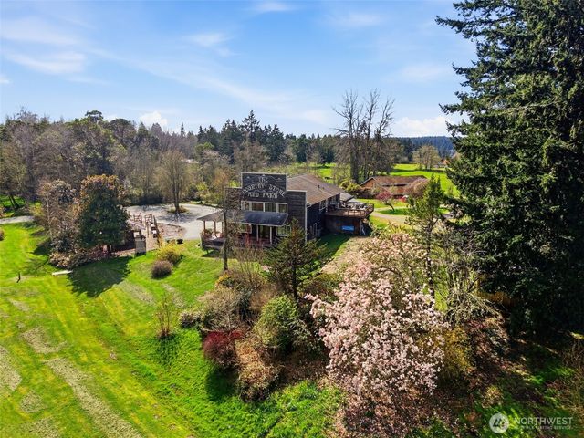 20211 Vashon Highway SW, Vashon, WA 98070