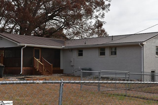 292 Owens Road, Piedmont, SC 29673