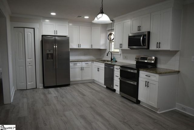 292 Owens Road, Piedmont, SC 29673