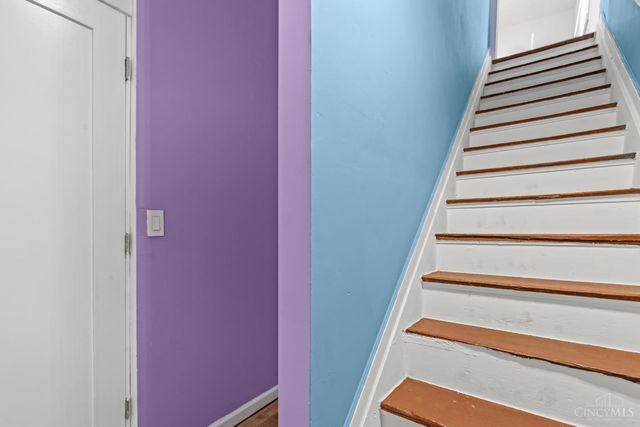 2519 Warsaw Avenue, Cincinnati, OH 45204