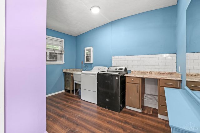 2519 Warsaw Avenue, Cincinnati, OH 45204