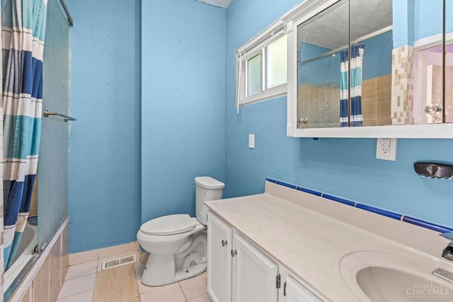 2519 Warsaw Avenue, Cincinnati, OH 45204