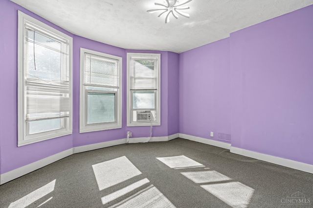 2519 Warsaw Avenue, Cincinnati, OH 45204