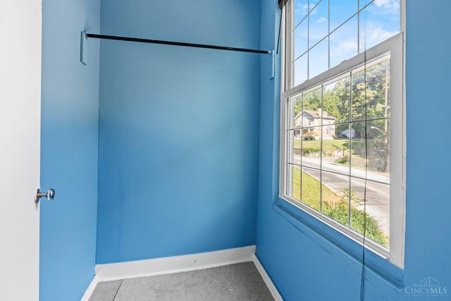 2519 Warsaw Avenue, Cincinnati, OH 45204