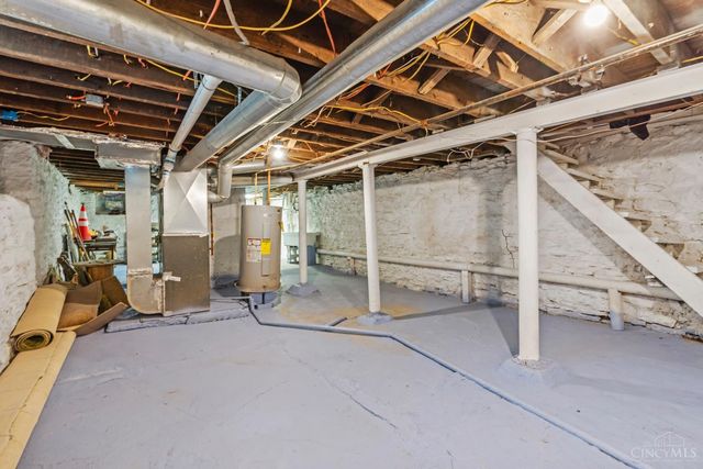 2519 Warsaw Avenue, Cincinnati, OH 45204