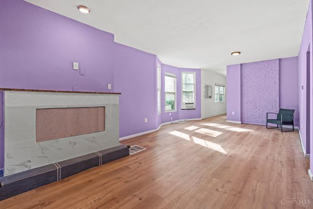 2519 Warsaw Avenue, Cincinnati, OH 45204