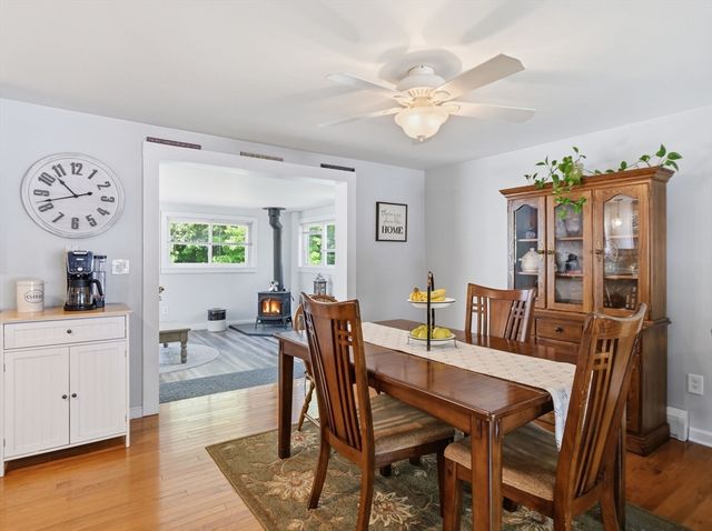 96 Swan Ave, Fitchburg, MA 01420