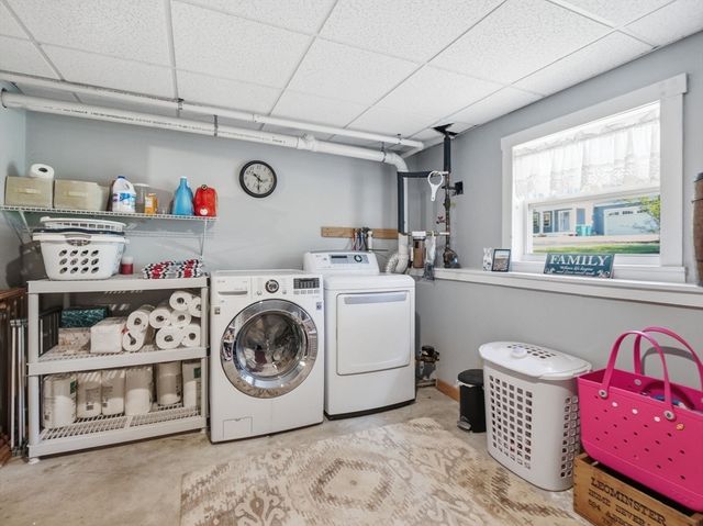 96 Swan Ave, Fitchburg, MA 01420