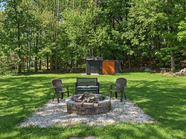 96 Swan Ave, Fitchburg, MA 01420