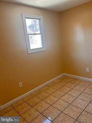 4012 N 7TH ST, Philadelphia, PA 19140