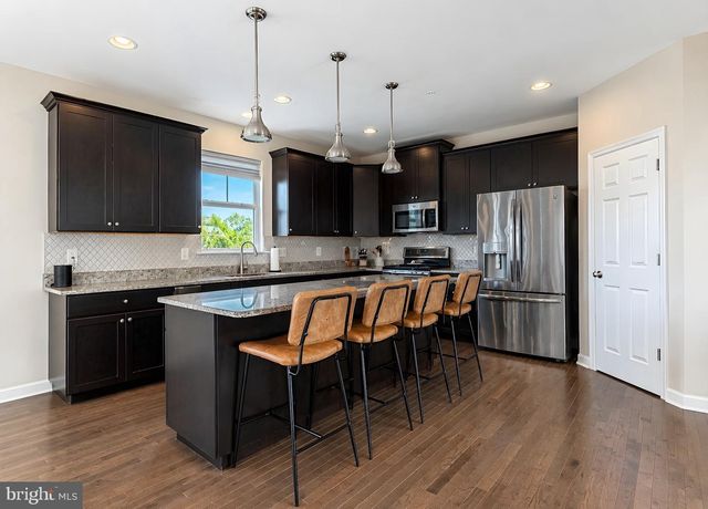 45242 WOODHAVEN DR, California, MD 20619