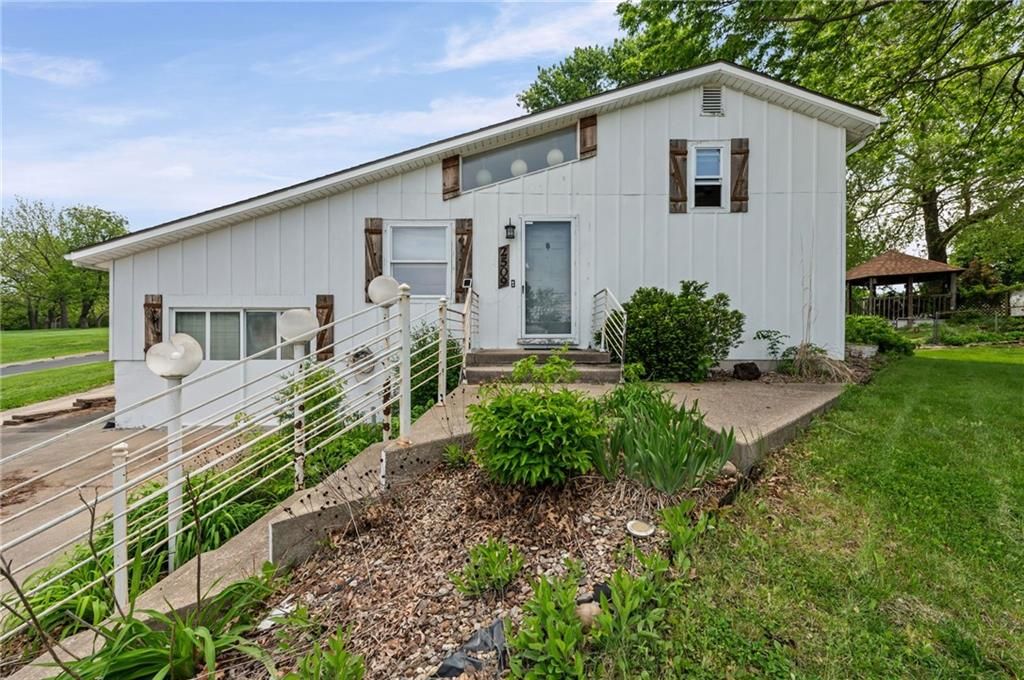 2509 S 53rd Street, Kansas City, KS 66106