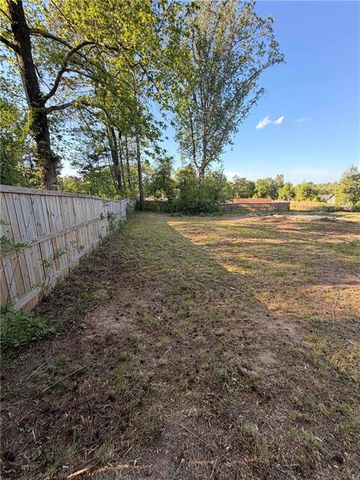 4164 Grant Rd., Ellenwood, GA 30294
