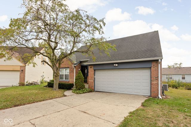 7838 Park North Circle, Indianapolis, IN 46260