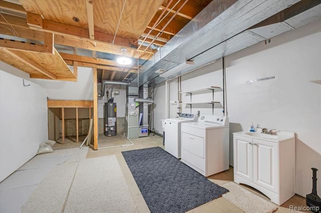 30881 Lee Frank Lane, Madison Heights, MI 48071