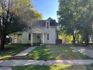 801 W 7th Ave, Emporia, KS 66801